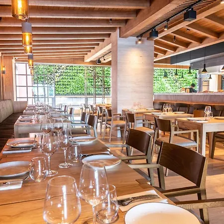 Hotel Land's End, Boutique Sliema