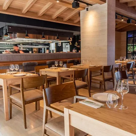 Hotel Land's End, Boutique 4*