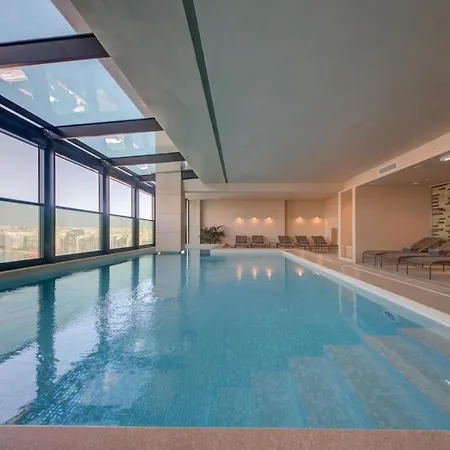 Hotel Land's End, Boutique Sliema