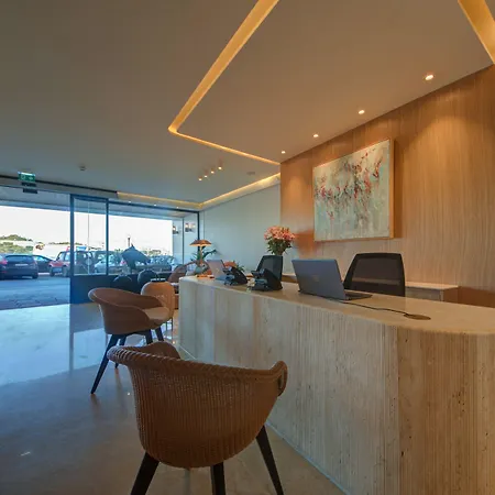 Ξενοδοχείο Land's End, Boutique Σλιέμα