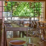 Land's End, Boutique מלון סליאמה