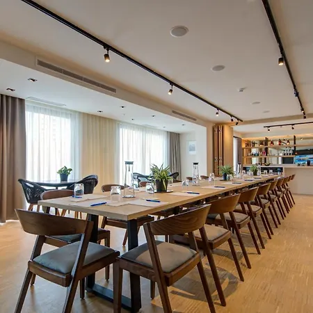 Hotel Land's End, Boutique 4*