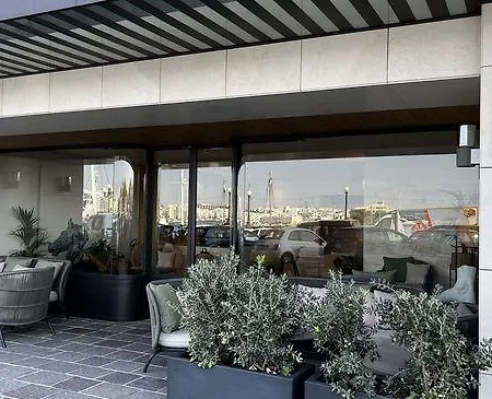 Land's End, Boutique فندق 4*