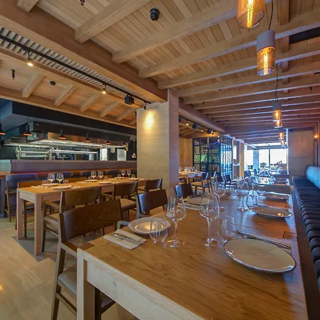 מלון Land's End, Boutique 4*