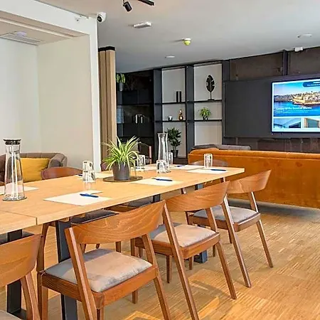 Land's End, Boutique Hotel 4*