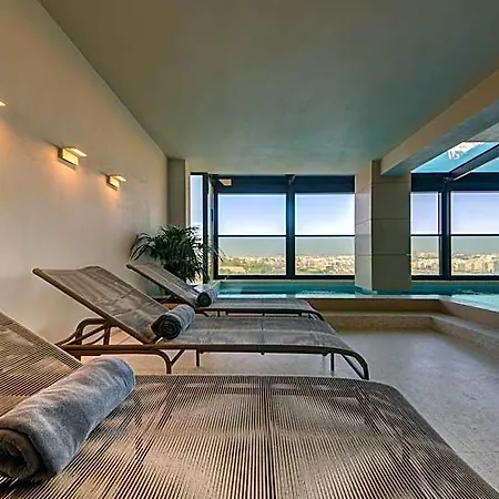 Hotel Land's End, Boutique Sliema