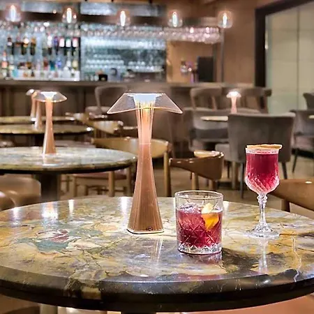 Land's End, Boutique 4* Sliema
