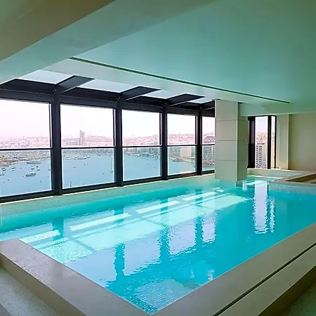 Land's End, Boutique Hotel