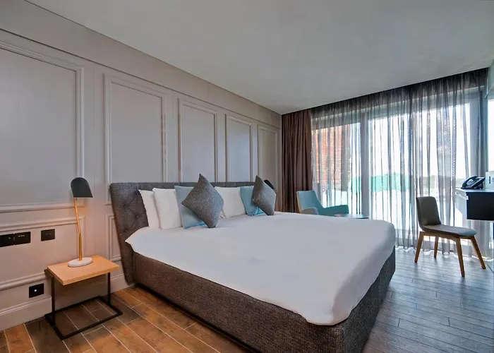 Land's End, Boutique Hotel Sliema