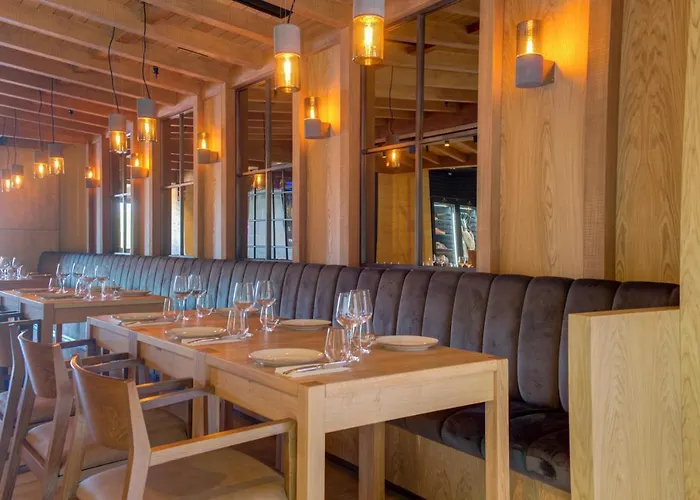 Land's End, Boutique Hotel 4*