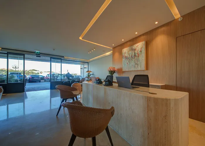 Hotel Land's End, Boutique Sliema