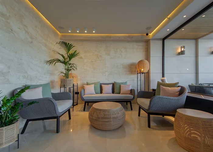 Land's End, Boutique Hotel 4*