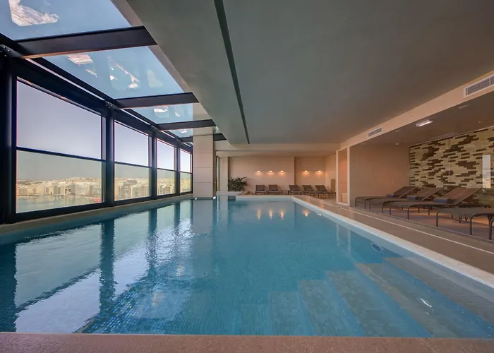 Land's End, Boutique 4*