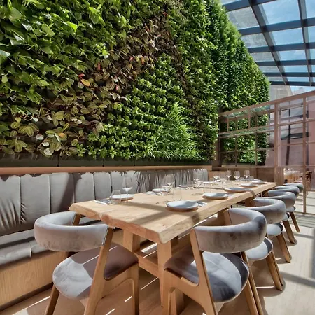 Hotel Land's End, Boutique 4*