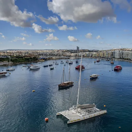 Hotel Land's End, Boutique Sliema